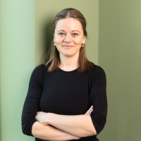 Sara V. L. Stendevad